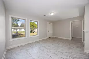 5934 Belcrest St, Houston, TX 77033 - Photo 2