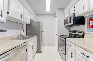 6001 Reims Rd, Houston, TX 77036 - Photo 20