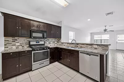 10907 Barker Gate Court, Cypress, TX 77433 - Photo 10