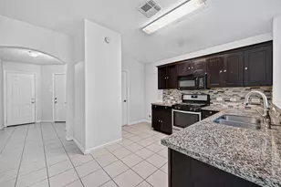 10907 Barker Gate Ct, Cypress, TX 77433 - Photo 8