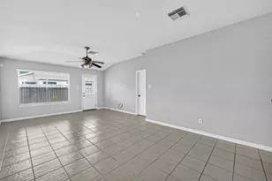 10907 Barker Gate Ct, Cypress, TX 77433 - Photo 18