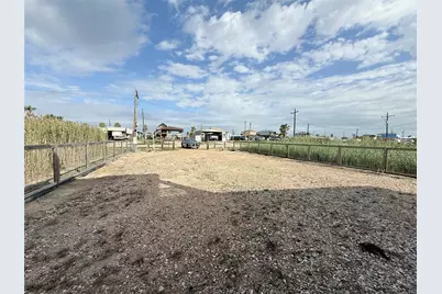 1217 N Monkhouse Drive, Crystal Beach, TX 77650 - Photo 12