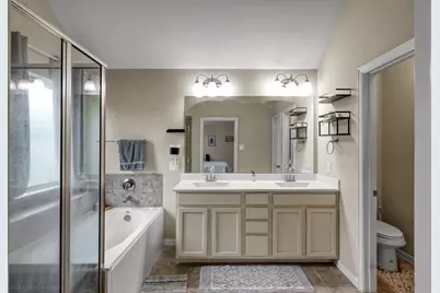 676 Oak Circle Dr E, Conroe, TX 77301 - Photo 26