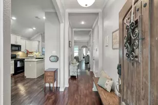 676 Oak Cir Dr E, Conroe, TX 77301 - Photo 6