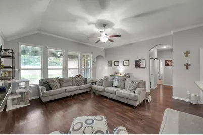 676 Oak Circle Dr E, Conroe, TX 77301 - Photo 22