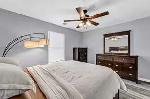 3925 Lowden St, Houston, TX 77051 - Photo 24