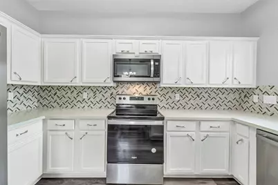 3925 Lowden Street #B, Houston, TX 77051 - Photo 8