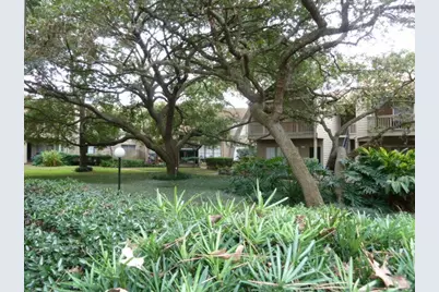 2100 Tanglewilde Street #377, Houston, TX 77063 - Photo 4