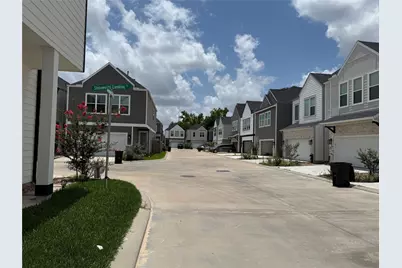 11321 Stonework Grove Lane, Houston, TX 77076 - Photo 20