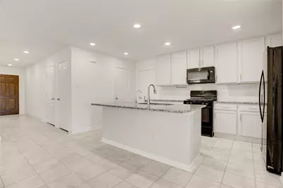 25514 Reign Wayman Court, Katy, TX 77493 - Photo 10