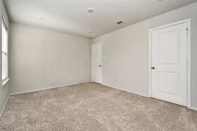 10410 Royal Magnolia Drive, Conroe, TX 77303 - Photo 18