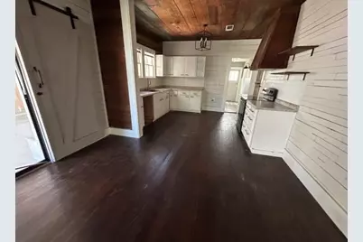 400 N Stevenson Street, Eagle Lake, TX 77434 - Photo 10