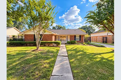 7903 Meadow Lake Lane, Houston, TX 77063 - Photo 1