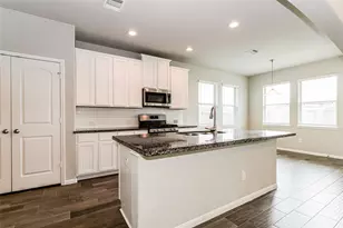 31519 Kailua Dr, Hockley, TX 77447 - Photo 8