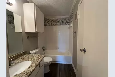 7575 Cambridge Street #1103, Houston, TX 77054 - Photo 18