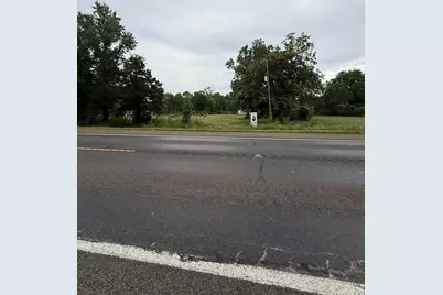 606 Highway 90, Ames, TX 77575 - Photo 4