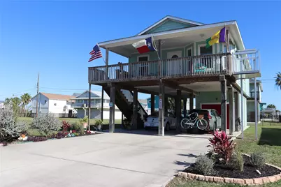 4123 Reeves Drive, Galveston, TX 77554 - Photo 2