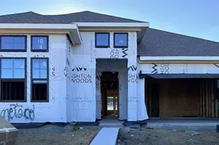 14807 Mission Ave, Mont Belvieu, TX 77523 - Photo 2