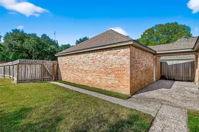 818 Silvergate Drive, Houston, TX 77079 - Photo 40