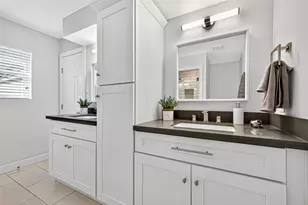 818 Silvergate Dr, Houston, TX 77079 - Photo 24