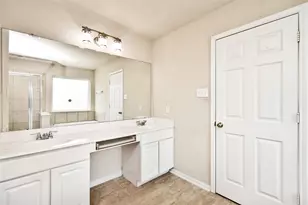 19030 Cypress Bay Dr, Houston, TX 77084 - Photo 32