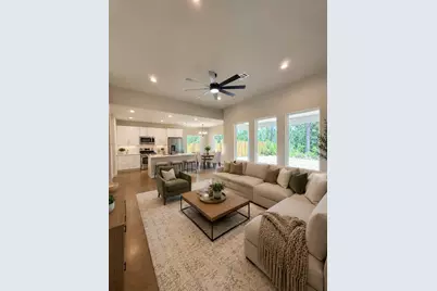 15506 Arrowhead Loop W, Willis, TX 77378 - Photo 4