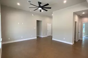 15506 Arrowhead Loop W, Willis, TX 77378 - Photo 14