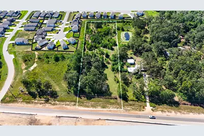 17652 Hwy 105 E, Conroe, TX 77306 - Photo 14