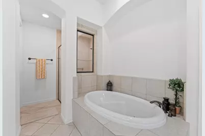 203 Greylake Place, The Woodlands, TX 77354 - Photo 12