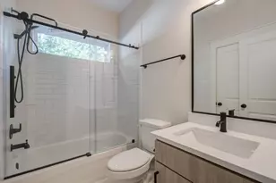 5309 Donovan Gdns Ln, Houston, TX 77091 - Photo 14