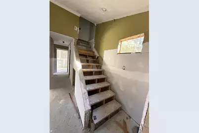 719 County Rd 3880, Cleveland, TX 77328 - Photo 34