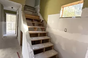 719 County Rd 3880, Cleveland, TX 77328 - Photo 34