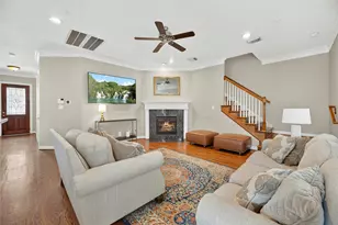 2606 Shady Acres Landing, Houston, TX 77008 - Photo 14