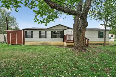 135 Kiowa Trail, Lockhart, TX 78644 - Photo 6