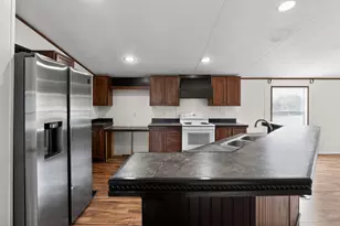 135 Kiowa Trail, Lockhart, TX 78644 - Photo 18