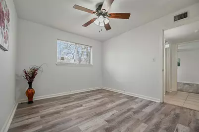 7510 Shadyvilla Lane #23, Houston, TX 77055 - Photo 20