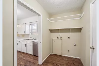 9418 Vicksburg Avenue, Texas City, TX 77591 - Photo 16