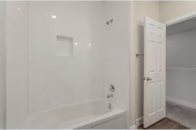 2218 Bringhurst Street #B, Houston, TX 77026 - Photo 20