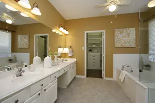 9203 Memorial Pines Way, Spring, TX 77379 - Photo 26