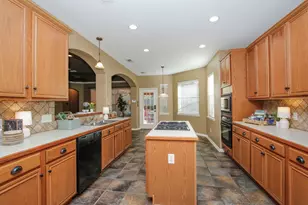 9203 Memorial Pines Way, Spring, TX 77379 - Photo 20