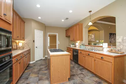 9203 Memorial Pines Way, Spring, TX 77379 - Photo 18