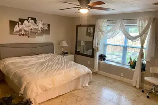 2419 Briarlee Dr, Houston, TX 77077 - Photo 16