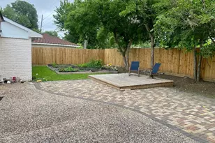 2419 Briarlee Dr, Houston, TX 77077 - Photo 28