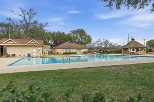 2419 Briarlee Dr, Houston, TX 77077 - Photo 32