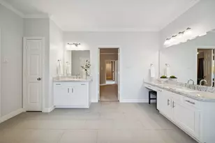 1525 W 25th St, Houston, TX 77008 - Photo 24