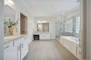 1525 W 25th St, Houston, TX 77008 - Photo 22