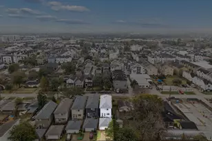 1525 W 25th St, Houston, TX 77008 - Photo 36