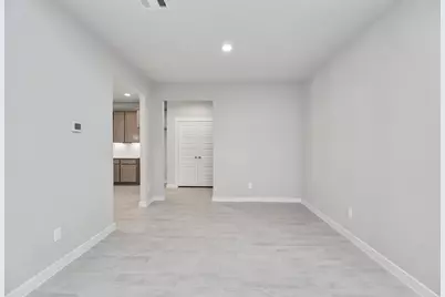 327 Ice Shore Trail, Dayton, TX 77535 - Photo 10