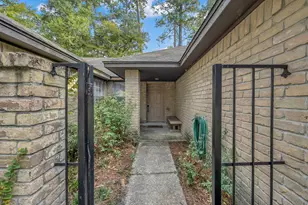 708 S Millbend Dr, The Woodlands, TX 77380 - Photo 4