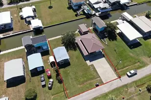 1120 & 1122 Prides Ln, Crystal Beach, TX 77650 - Photo 1